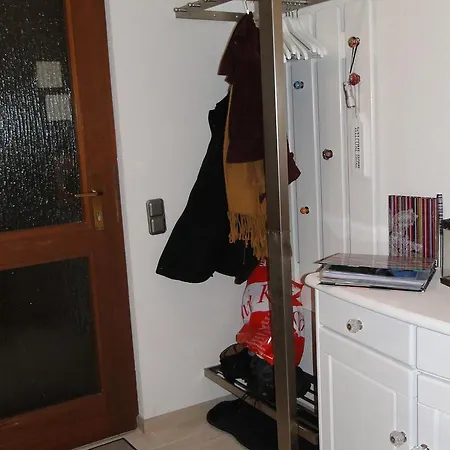 Comfortable Holiday In Reimboldshausen With Terrace *