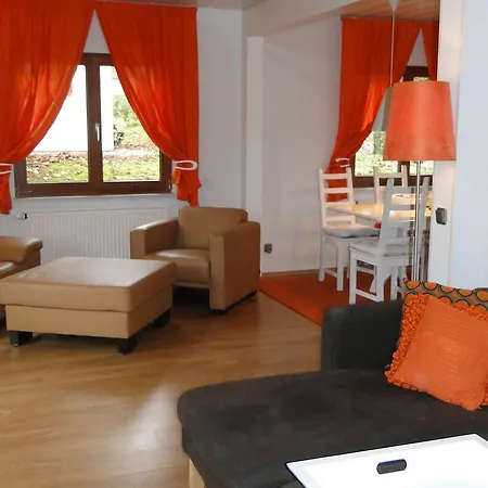 Comfortable Holiday In Reimboldshausen With Terrace Dom wakacyjny *